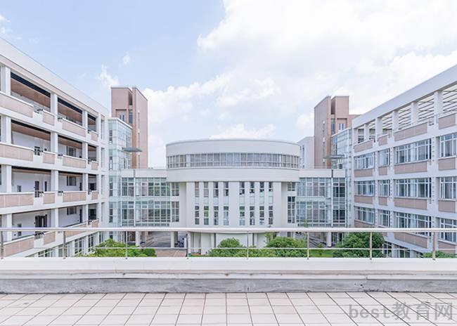 成都初中毕业学铁道车辆到底好不好